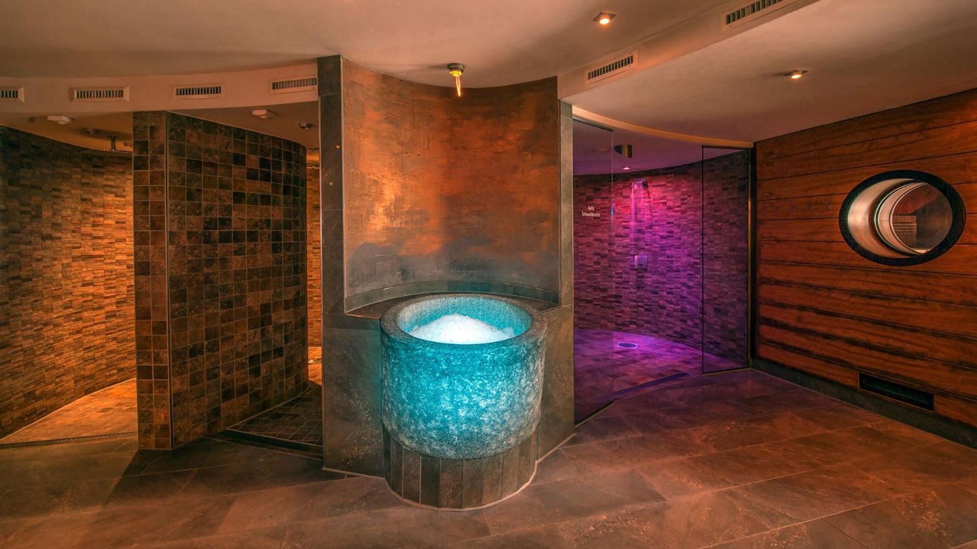 Aktiv- & Gesundheitsresort Das Gxund - Thermeneintritt Inklusive Bad Hofgastein Dış mekan fotoğraf