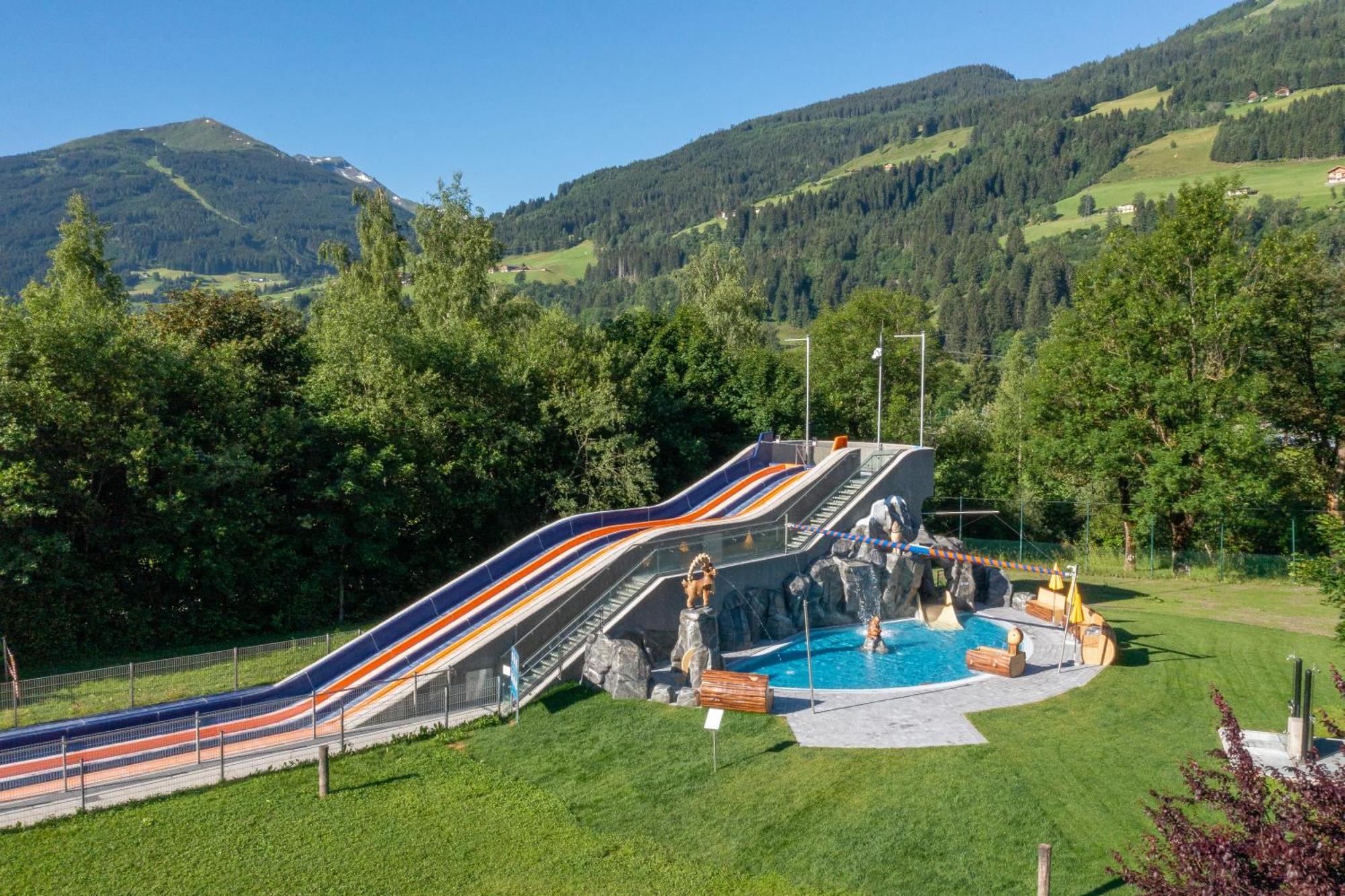 Aktiv- & Gesundheitsresort Das Gxund - Thermeneintritt Inklusive Bad Hofgastein Dış mekan fotoğraf